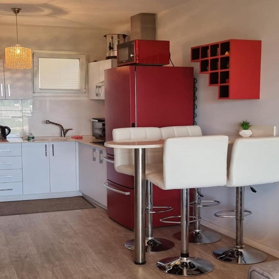 Caesarea Inn Eksteriør billede